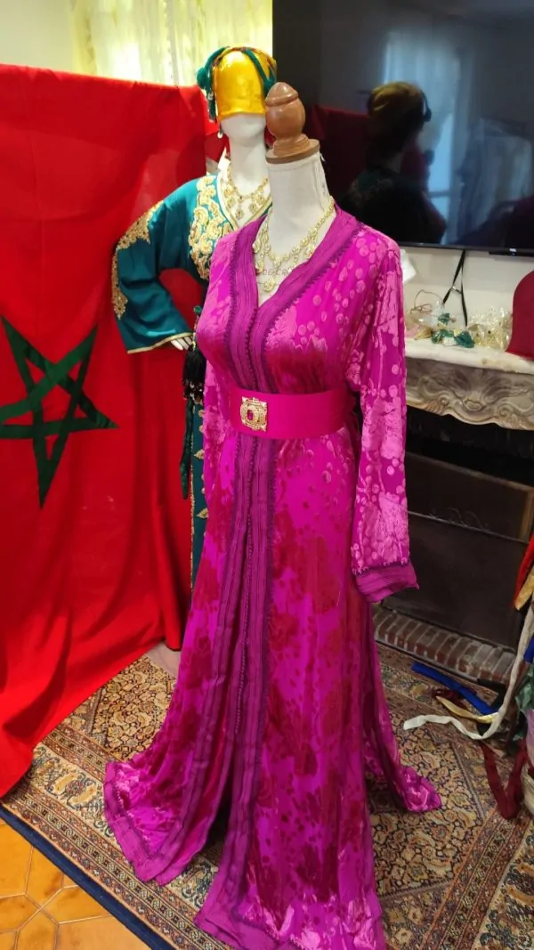 Neuer marokkanischer Kaftan — photo 10