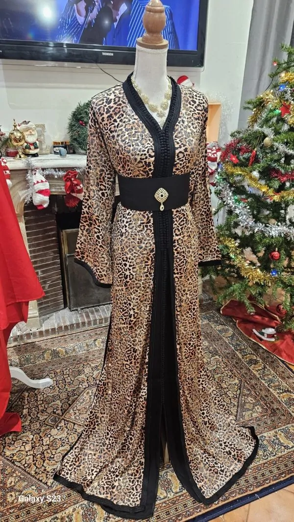 قفطان مغربي جديد - تقشيطة قطعتين — photo 7