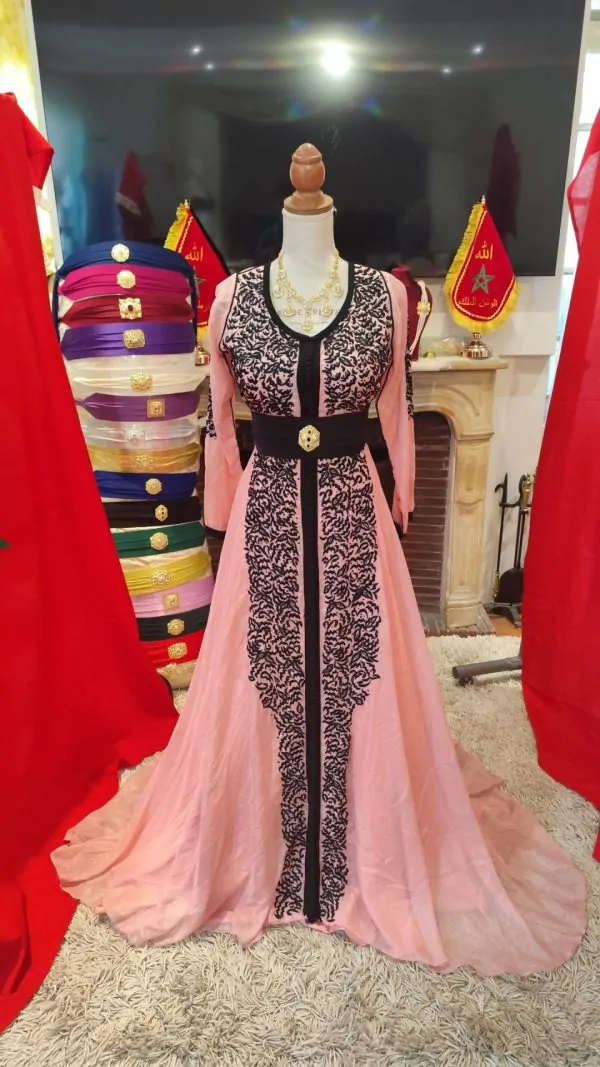 Second-hand Moroccan caftan — photo 9