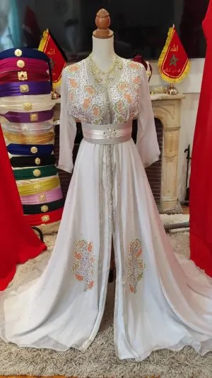 قفطان مغربي مستعمل