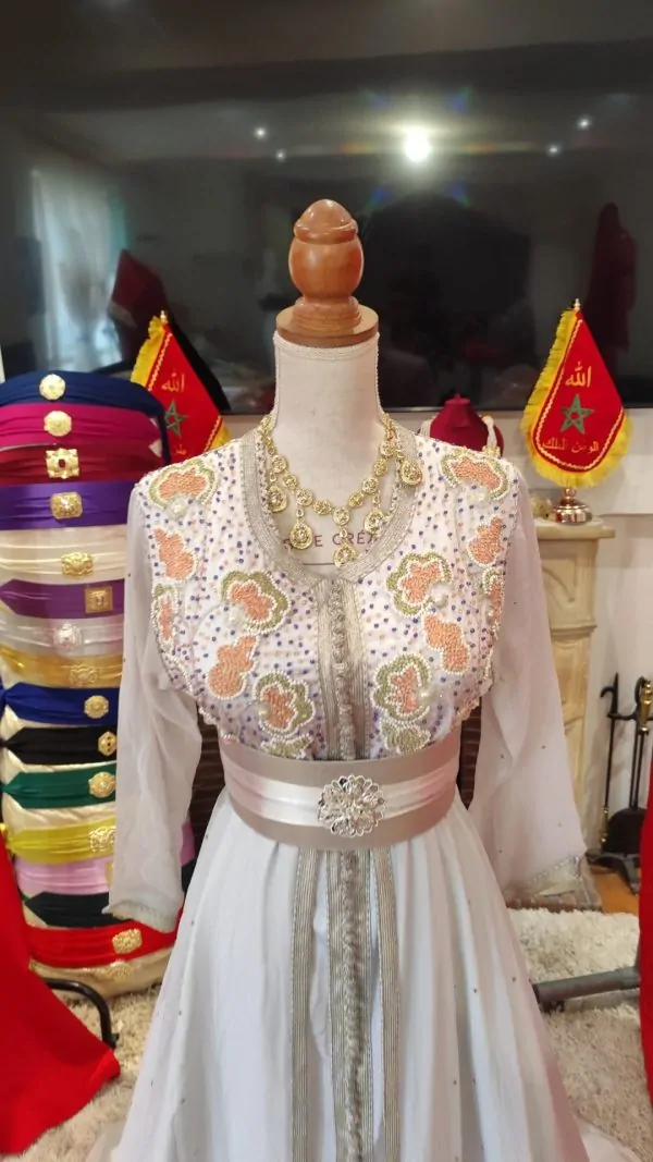 Second-hand Moroccan caftan — photo 8