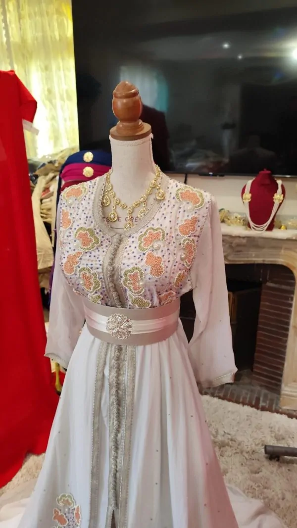 Second-hand Moroccan caftan — photo 9