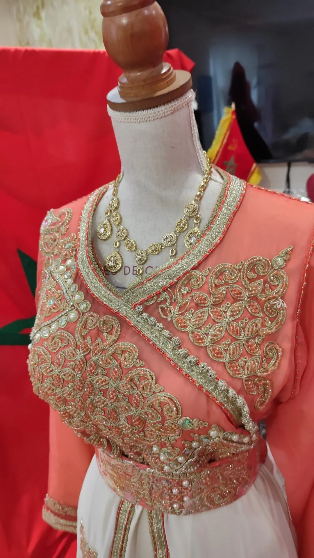 caftan marocain neuf avec ceinture – Image 4