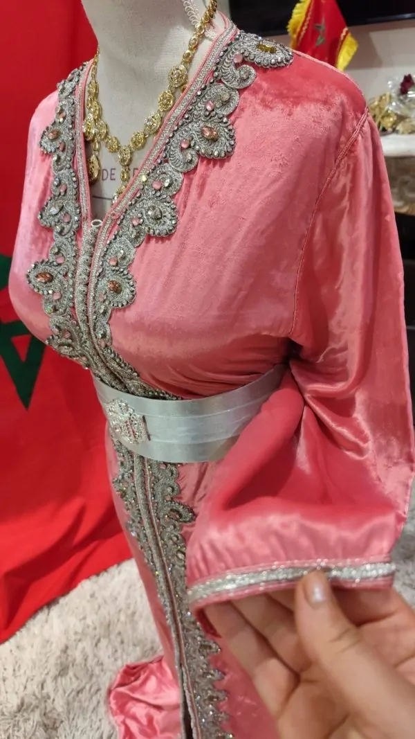 Second-hand Moroccan caftan, plus size — photo 3