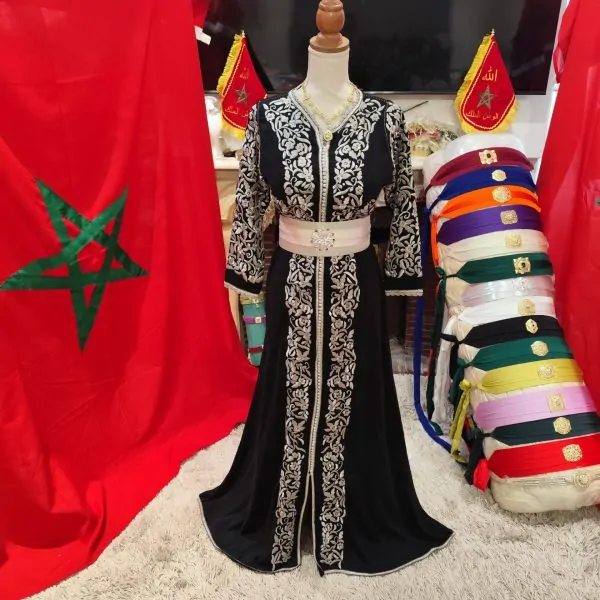 Caftano marocchino usato