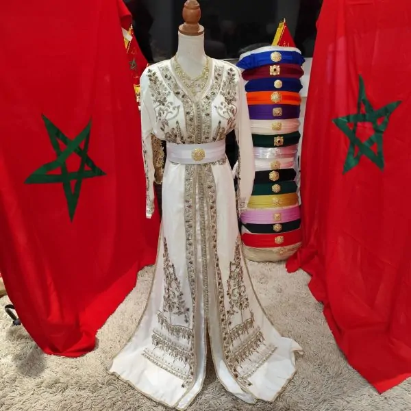 caftan marocain d occasion — photo 10