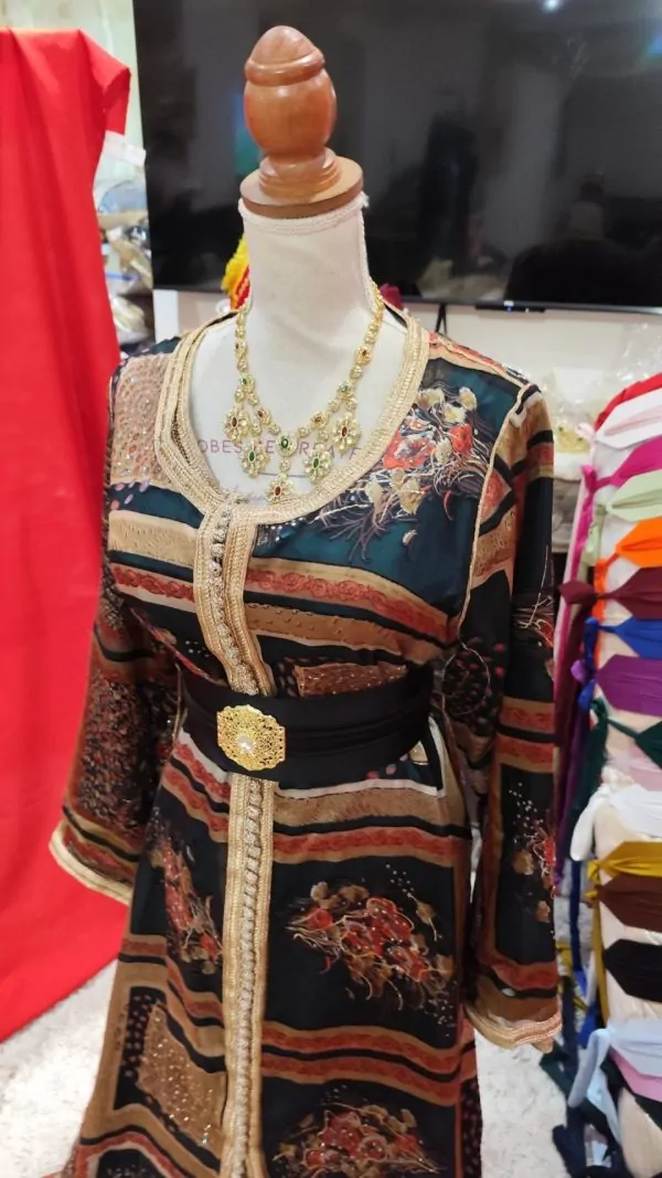 caftan marocain d occasion — photo 10