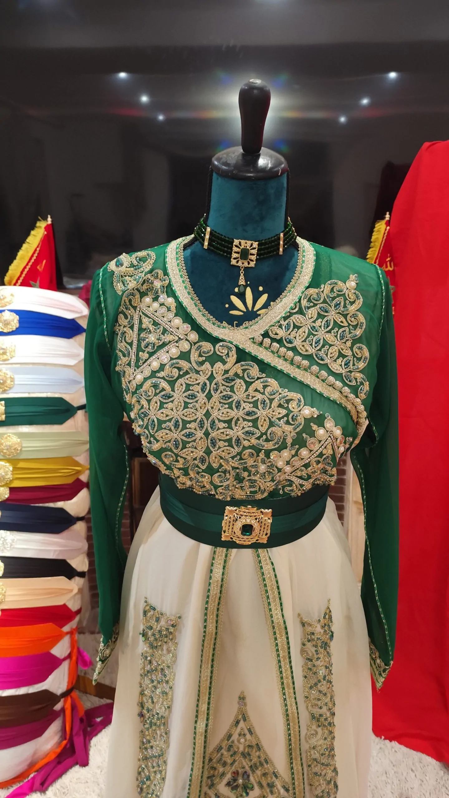 caftan marocain d occasion – Image 11