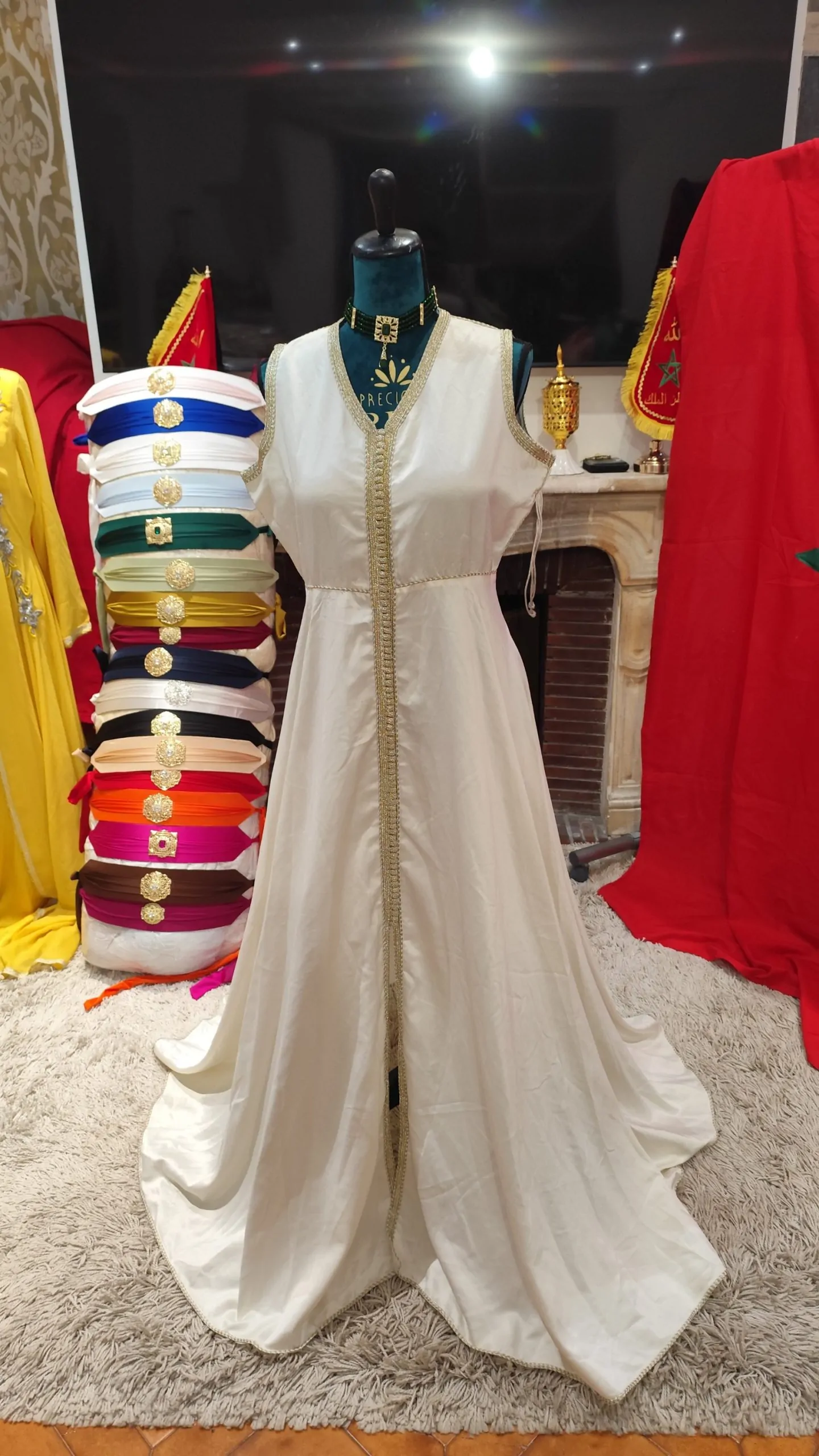 caftan marocain d occasion avec ceinture – Image 4