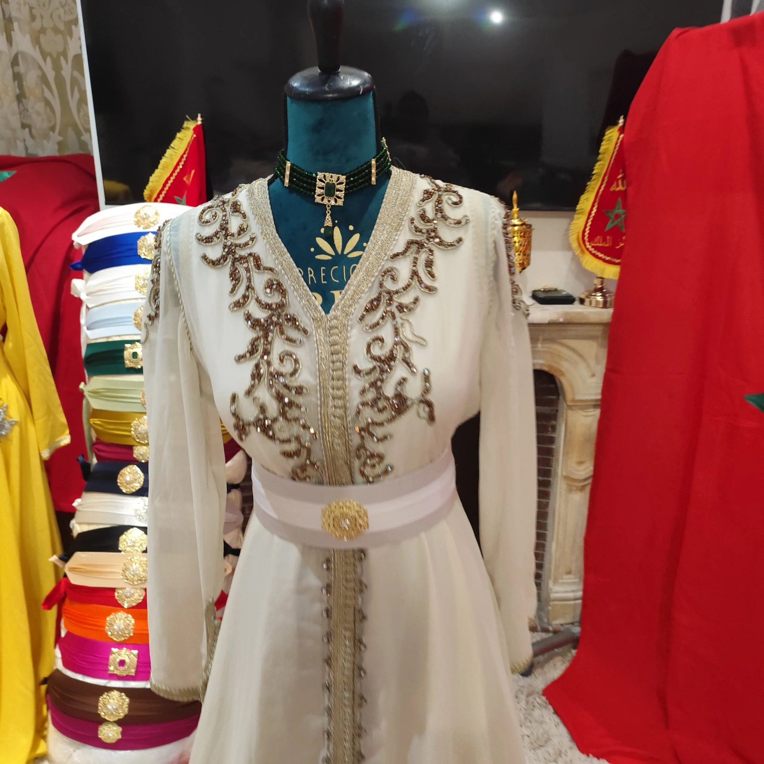 caftan marocain d occasion avec ceinture – Image 10