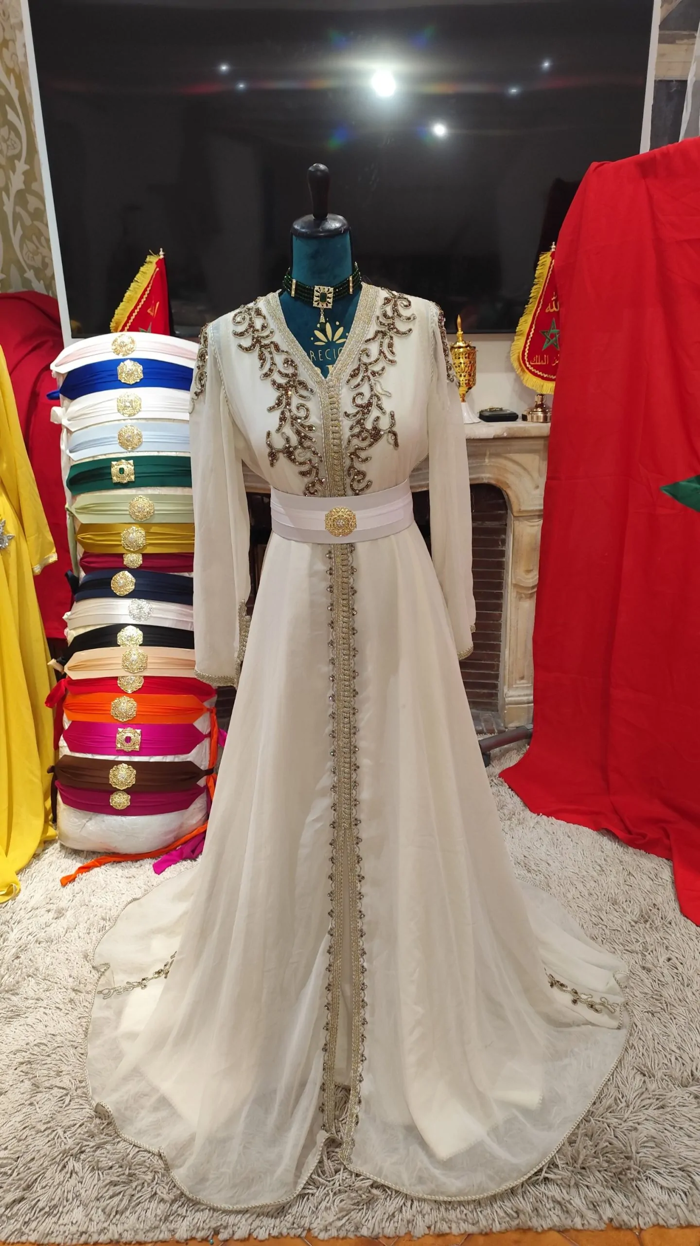 caftan marocain d occasion avec ceinture – Image 2