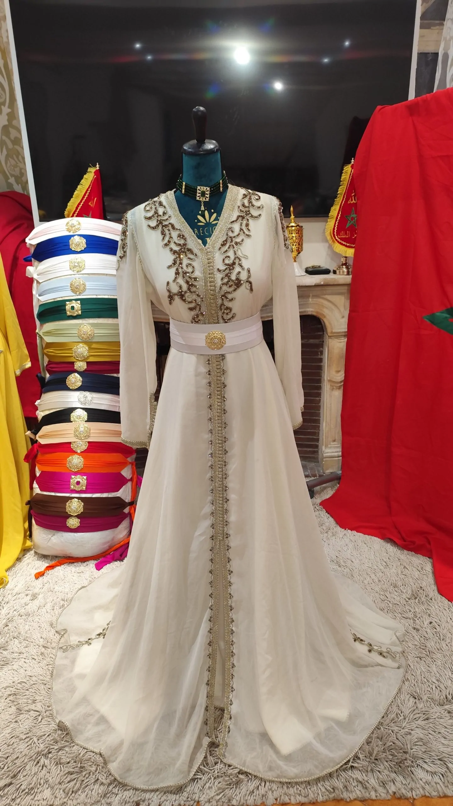 caftan marocain d occasion avec ceinture – Image 7