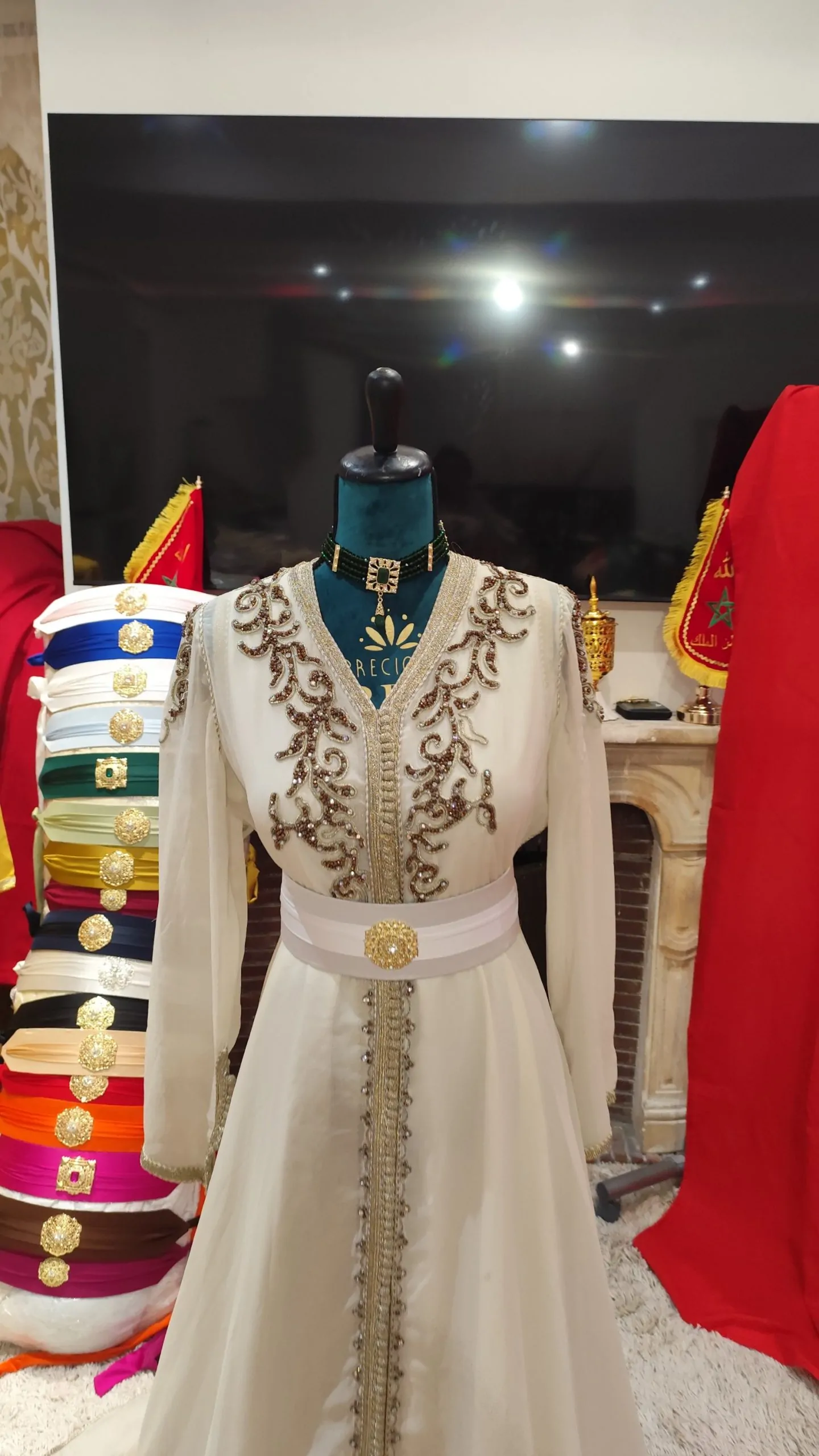 caftan marocain d occasion avec ceinture – Image 3