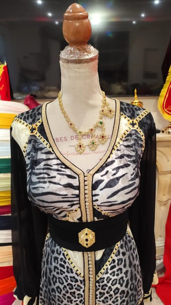 Moroccan caftan, plus size, worn once — photo 4