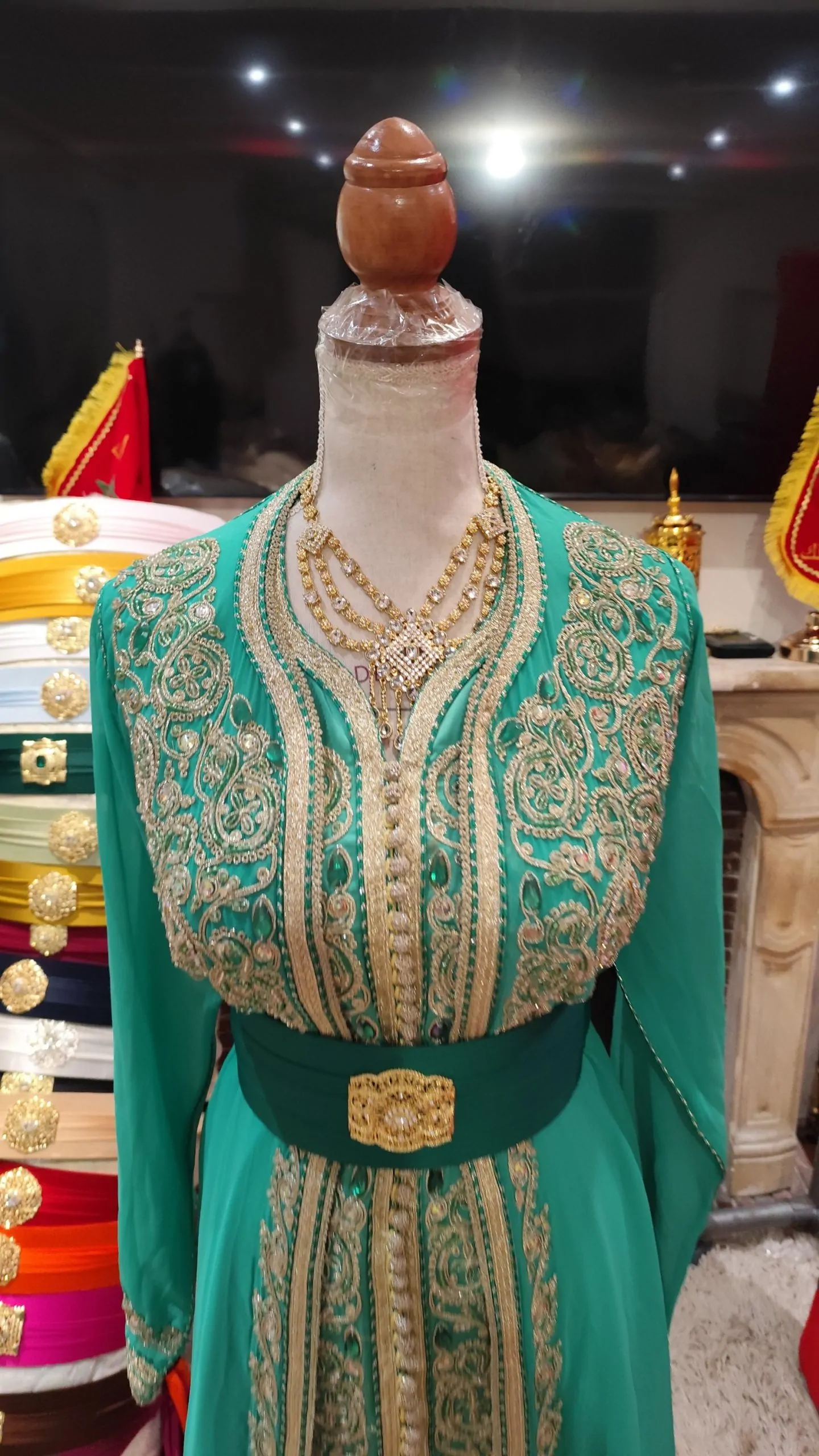 caftan marocain d occasion deux pièces – Image 4