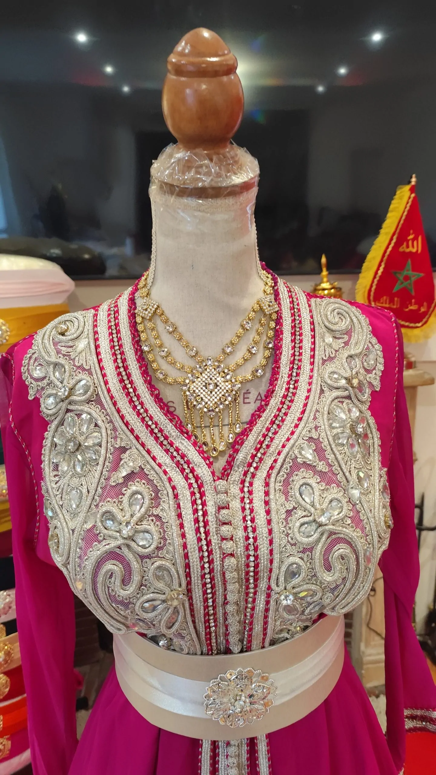 caftan marocain d occasion porté une fois – Image 6