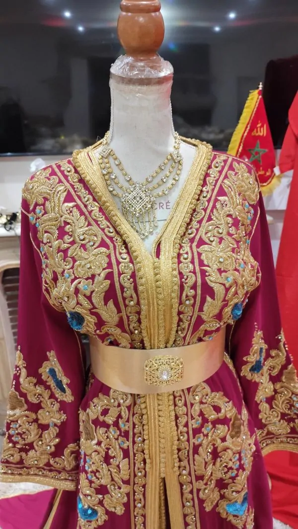 caftan marocain porté une fois — photo 8