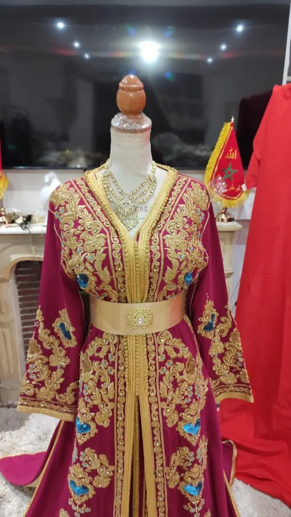caftan marocain porté une fois — photo 2