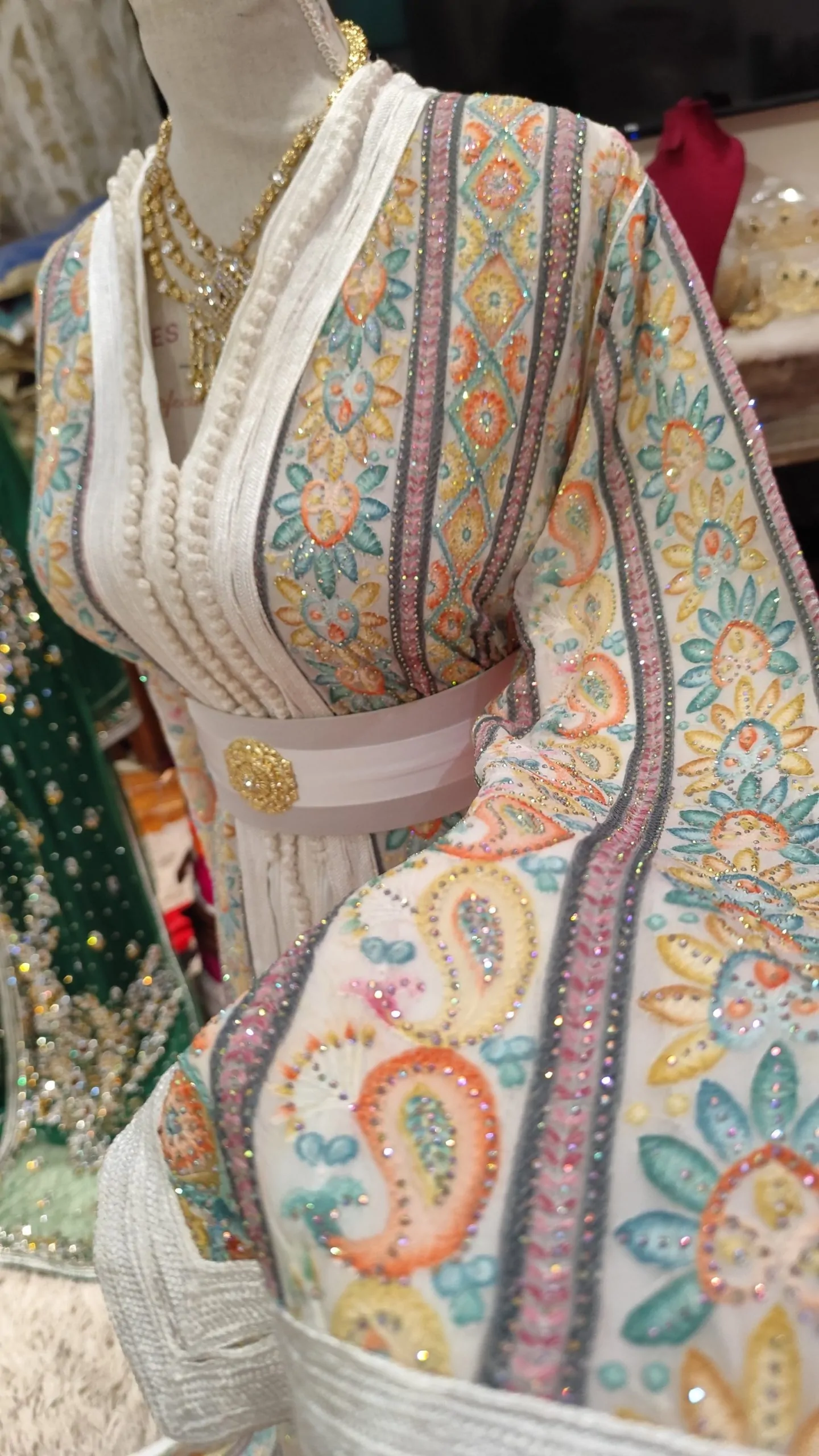 caftan marocain grande taille 65cm – Image 6