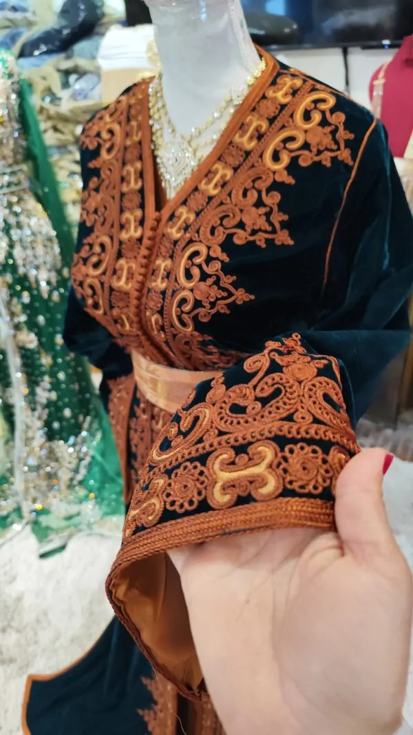 Caftano marocchino nuovo con cintura — photo 5