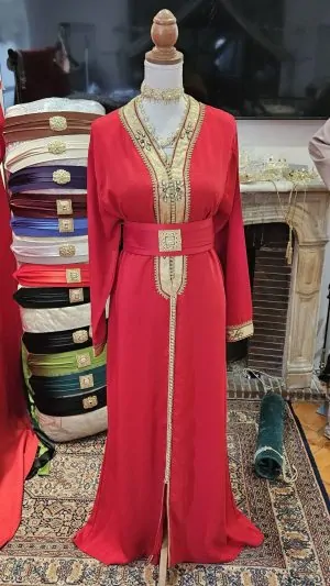 Gebrauchter marokkanischer Kaftan