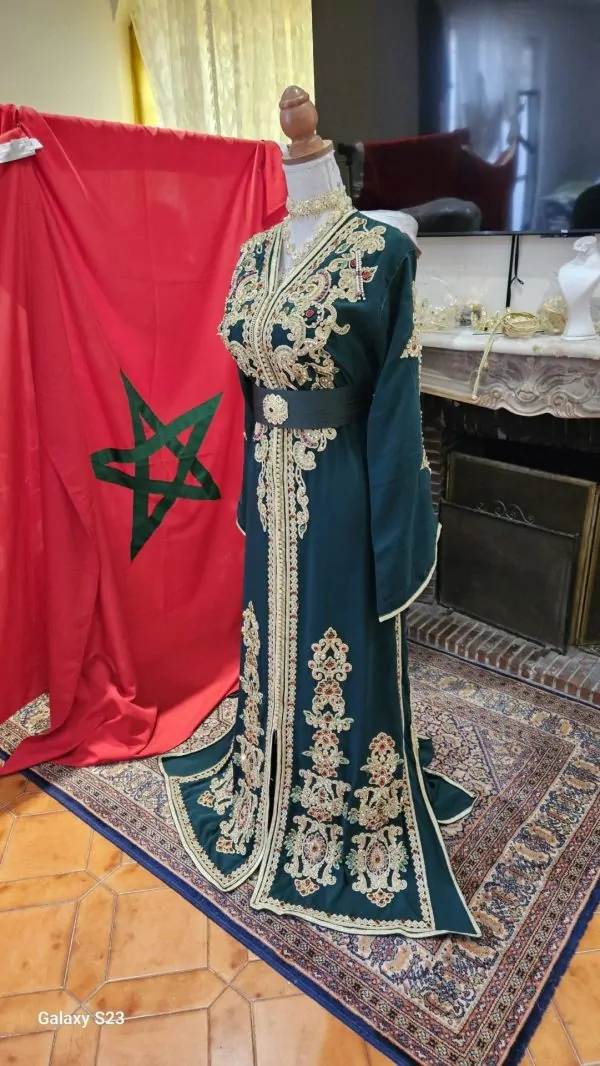 Caftán marroquí nuevo, talla grande — photo 2
