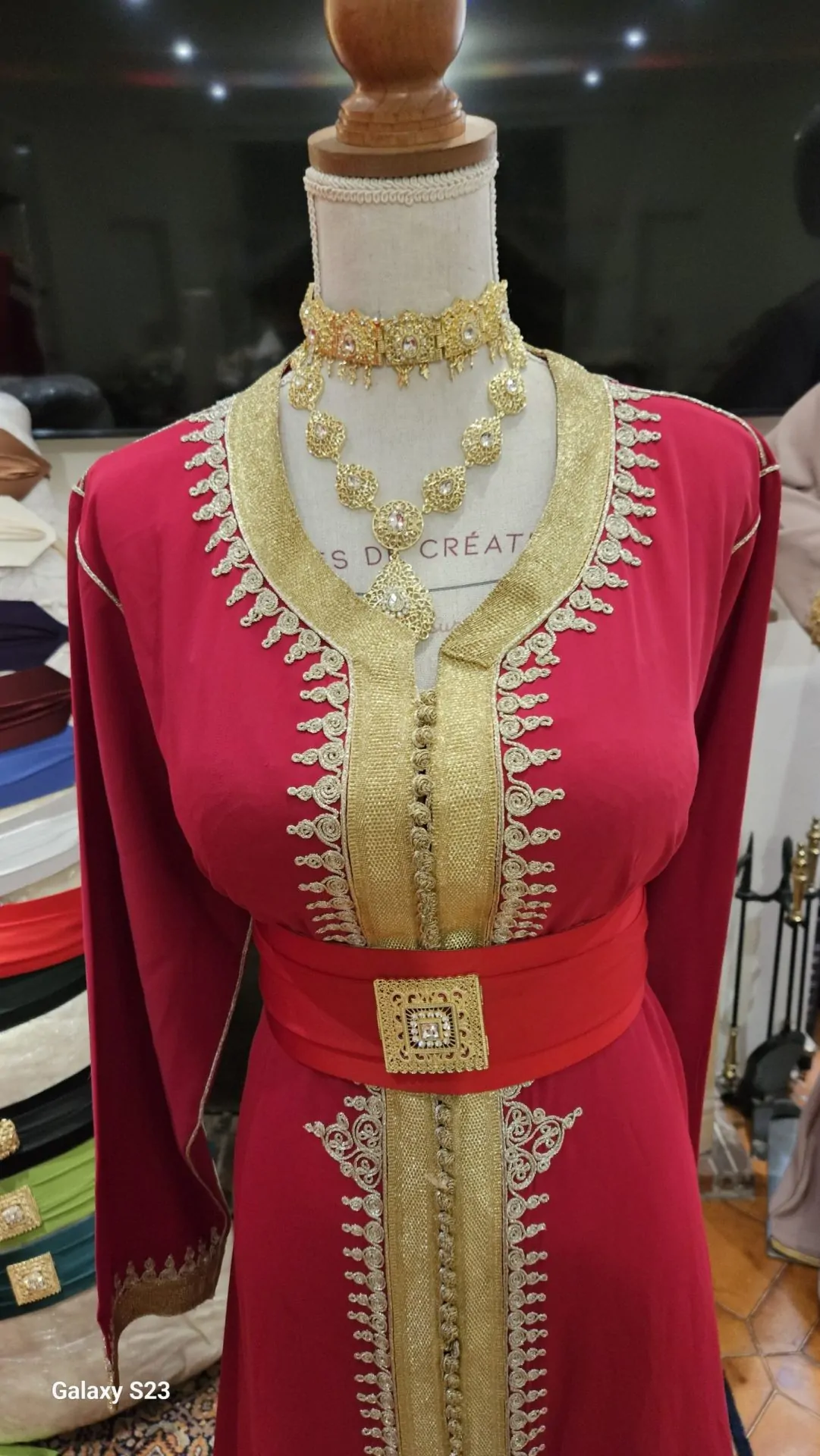 caftan marocain d'occasion – Image 2