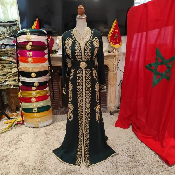 caftan marocain d occasion doublé — photo 14