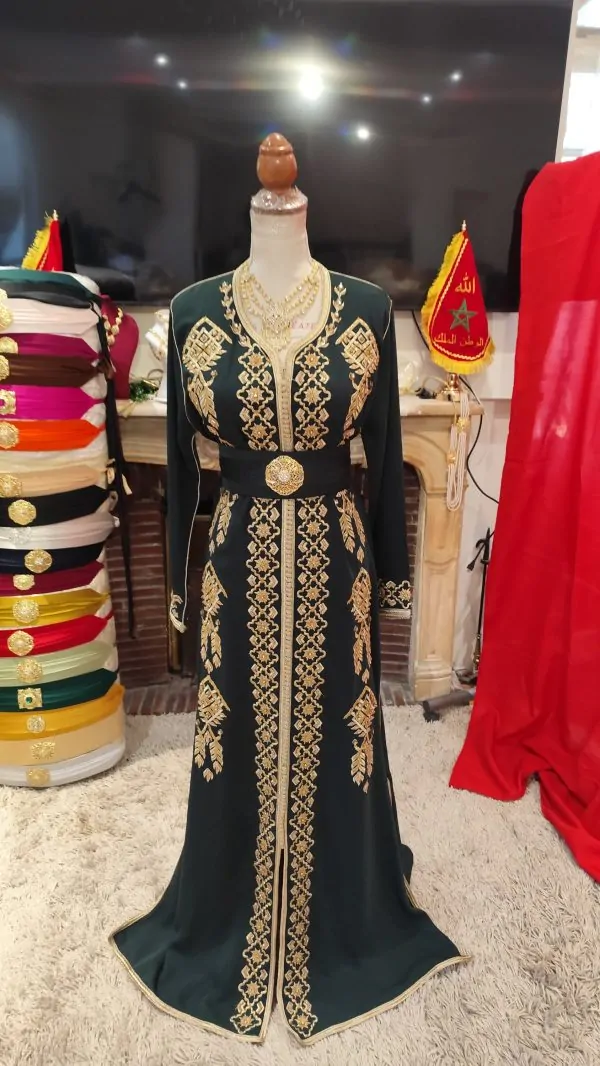 caftan marocain d occasion doublé — photo 7