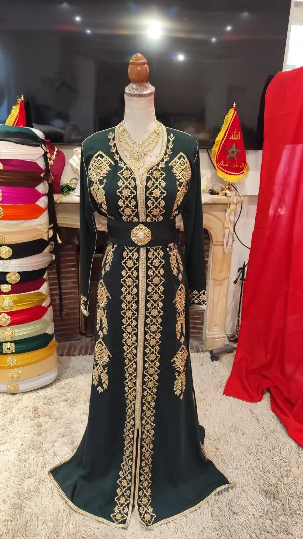 caftan marocain d occasion doublé — photo 2
