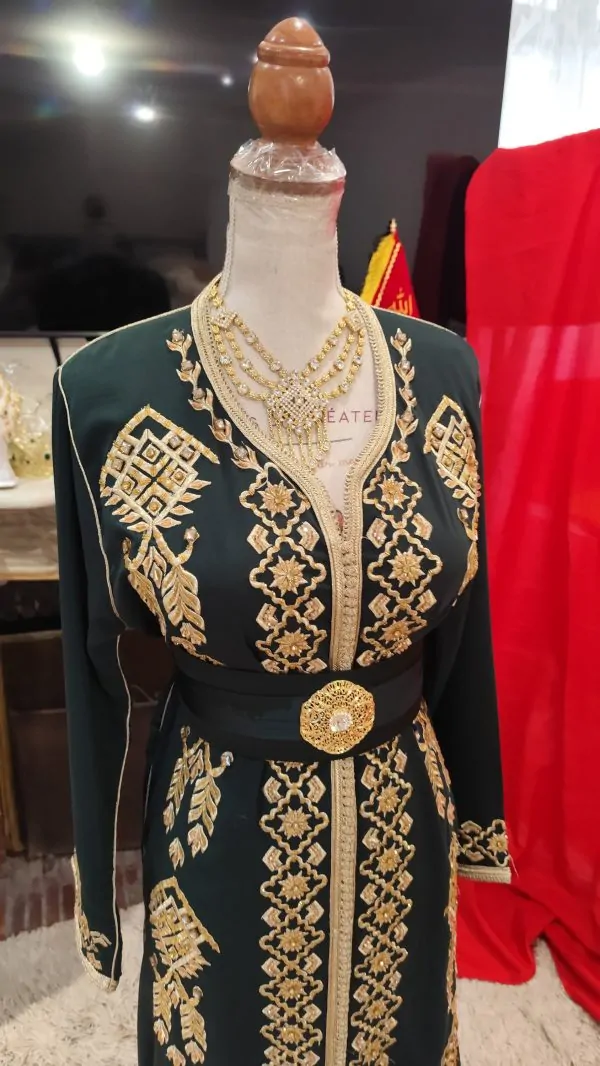 caftan marocain d occasion doublé — photo 12