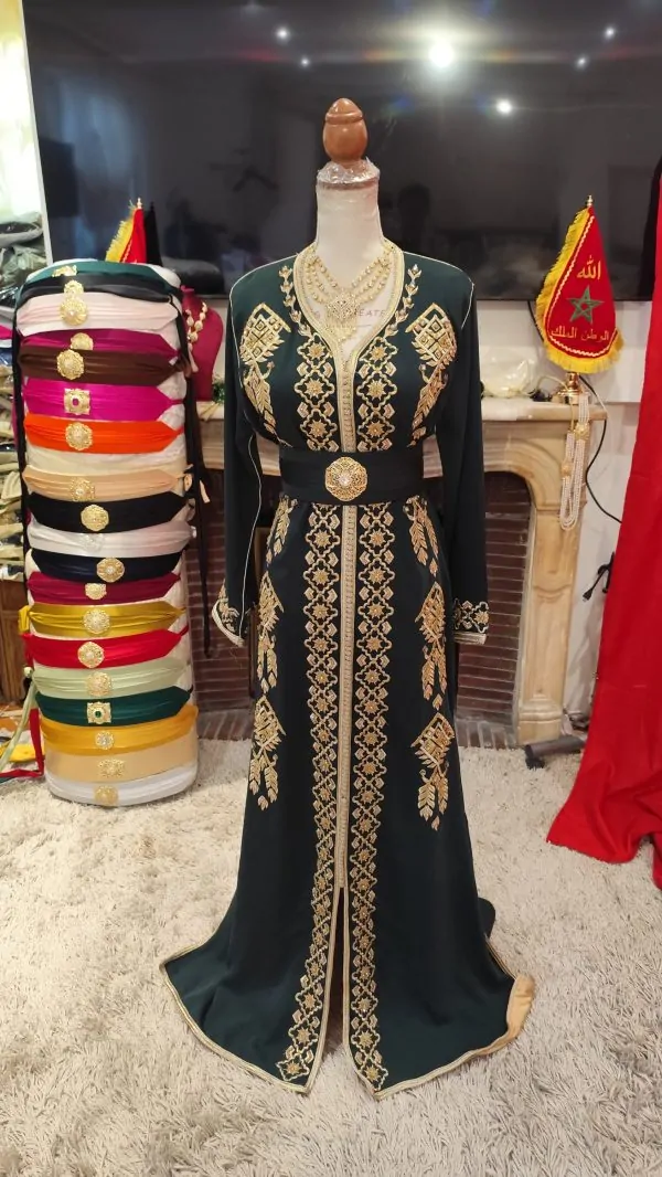 caftan marocain d occasion doublé — photo 6
