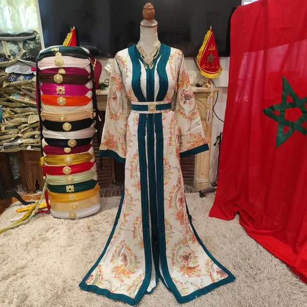 Caftano marocchino nuovo foderato con cintura