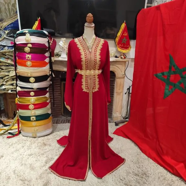 caftan marocain doublé d occasion — photo 8