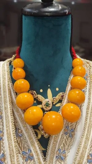 Collana loubanne