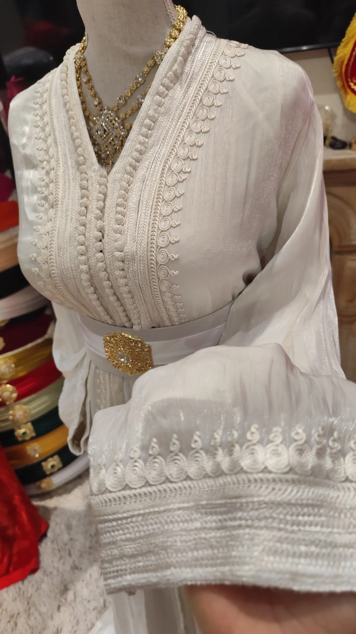 caftan marocain d occasion – Image 3