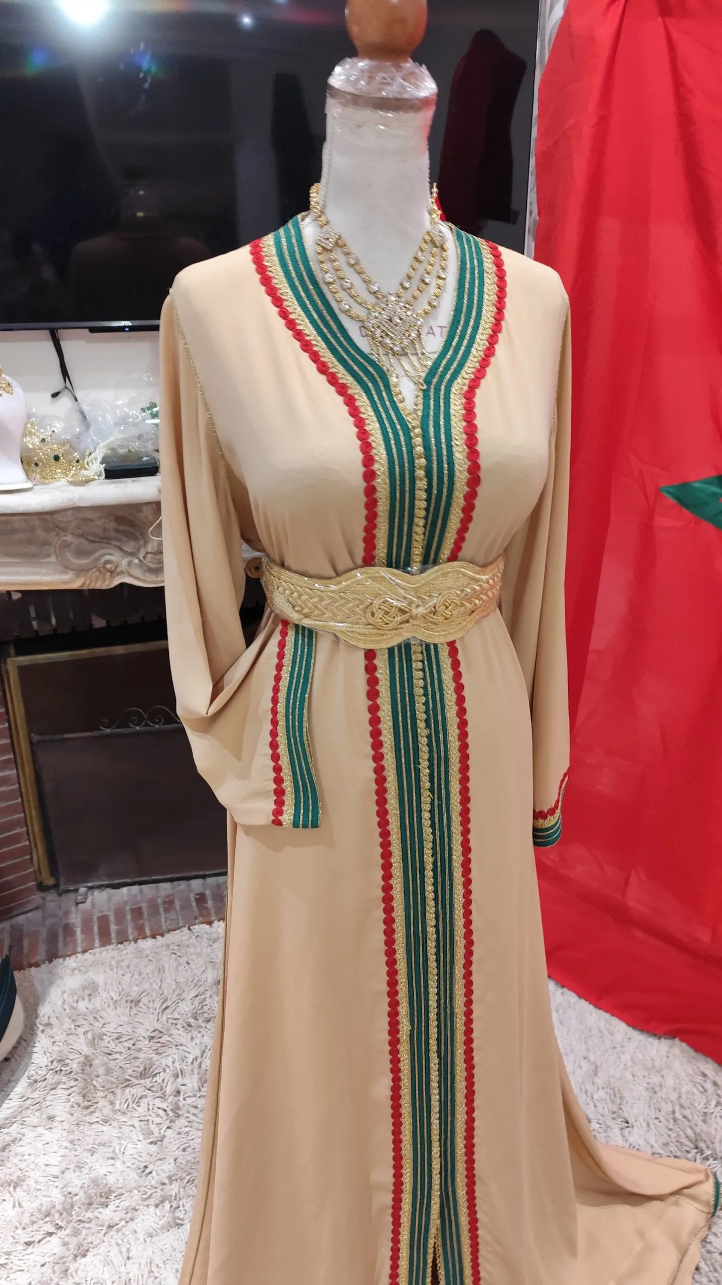2 caftan marocain d occasion – Image 2