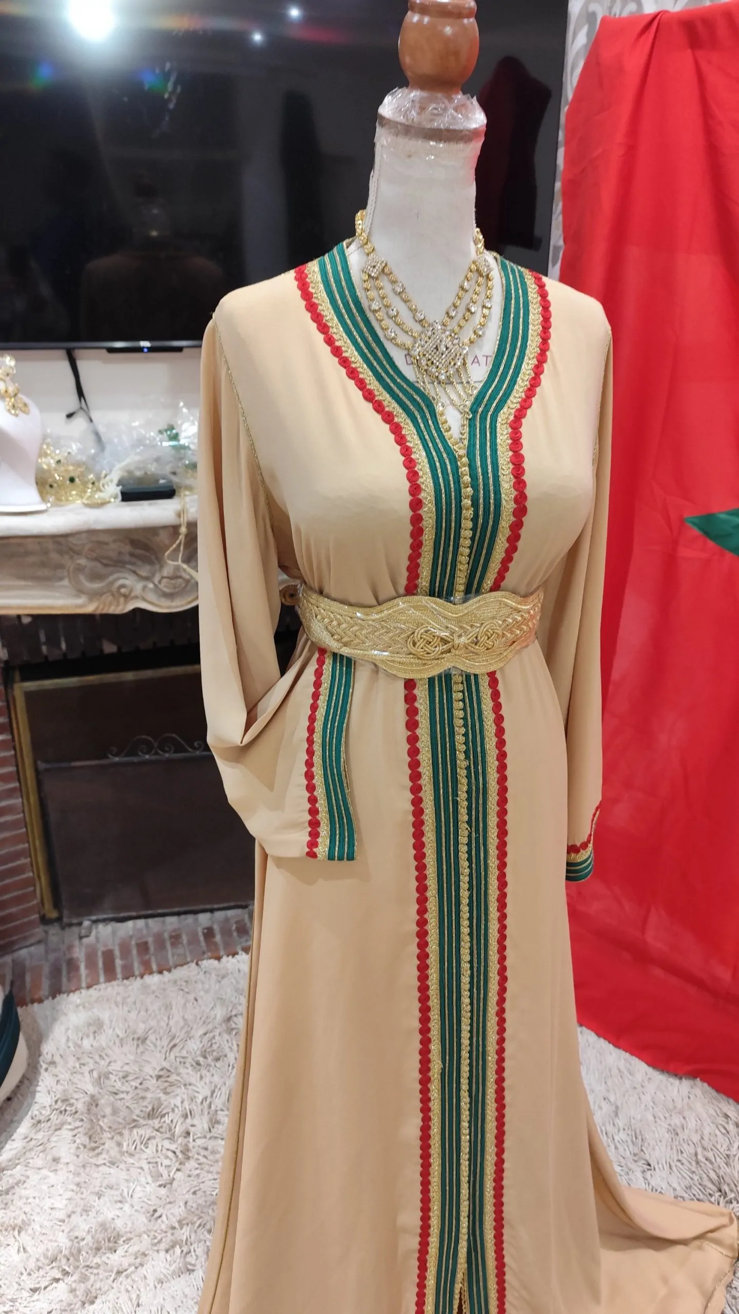 2 caftan marocain d occasion – Image 13