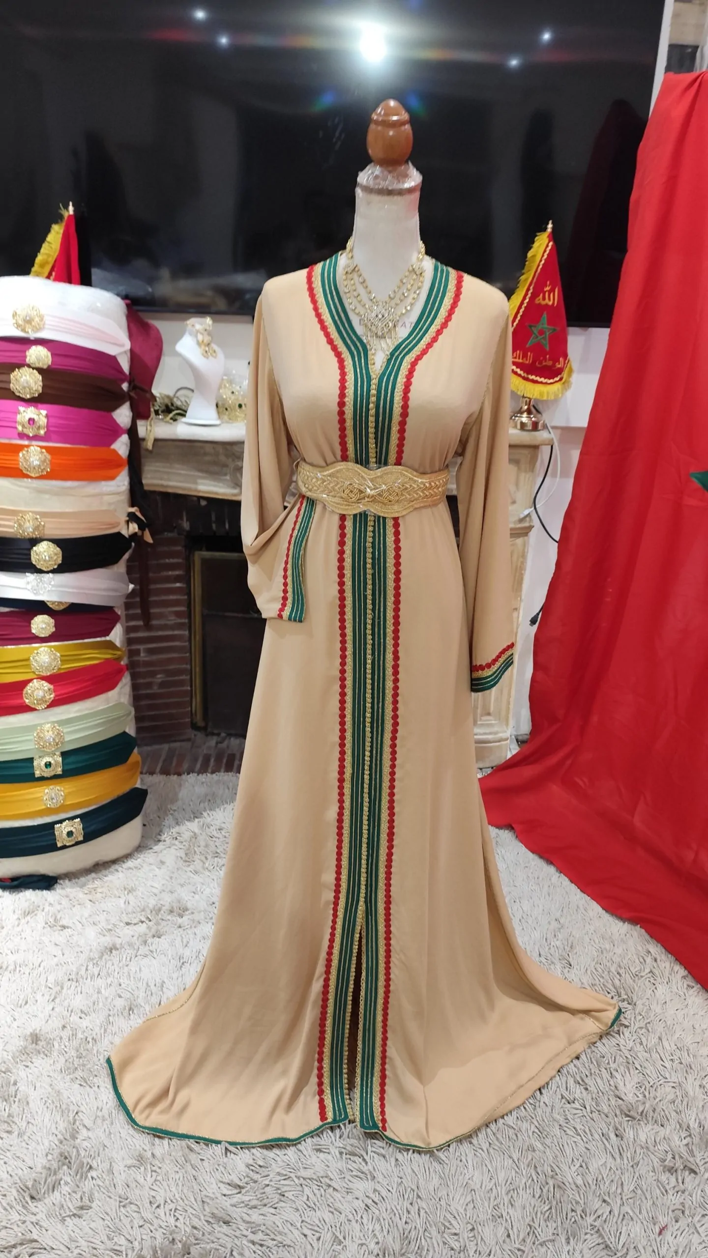 2 caftan marocain d occasion – Image 3