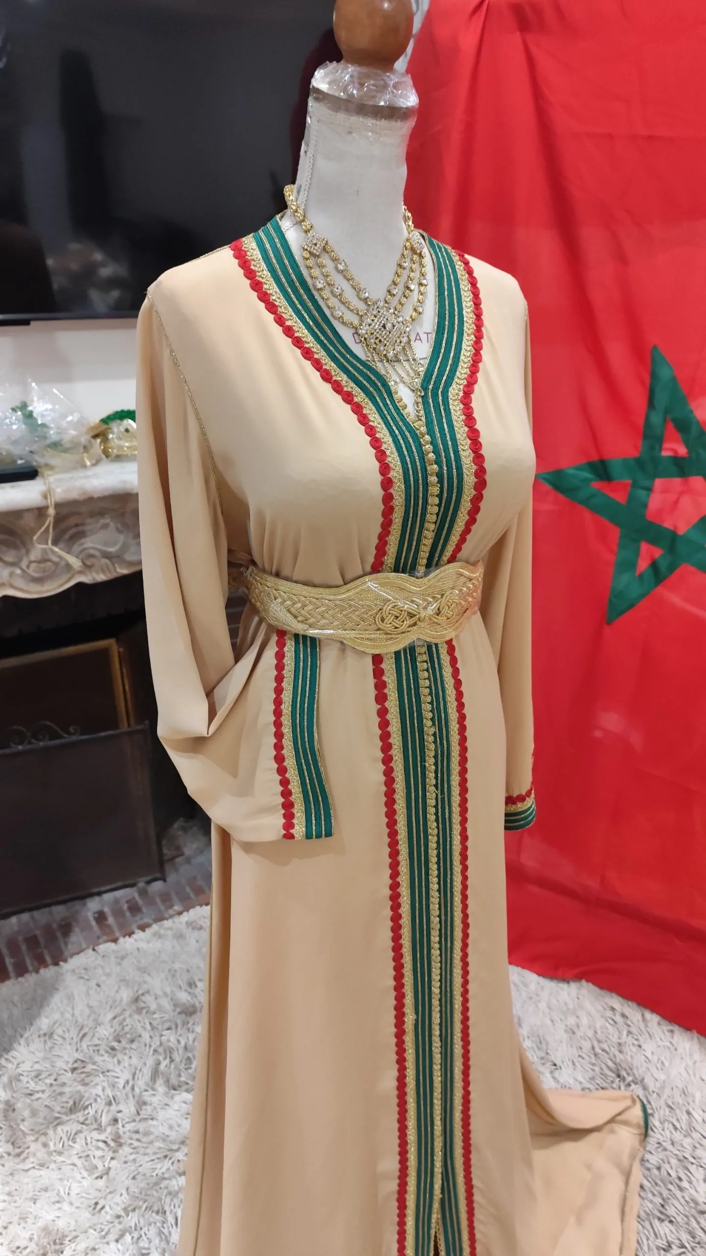 2 caftan marocain d occasion – Image 12