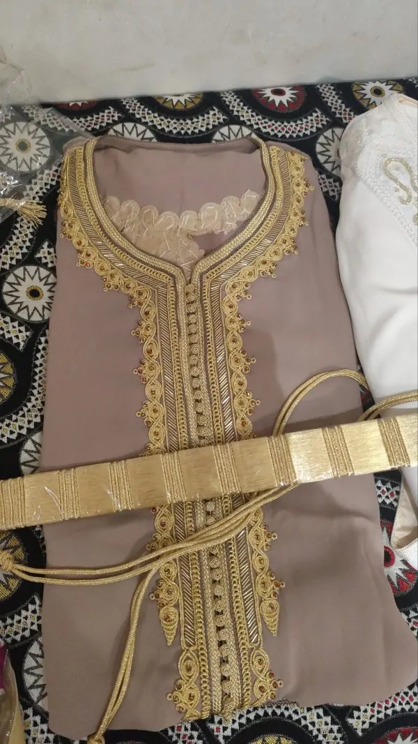 lot 3 Caftan marocain neuf — photo 2
