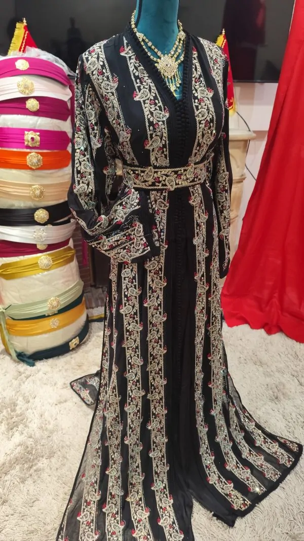 caftan marocain neuf avec ceinture — photo 4