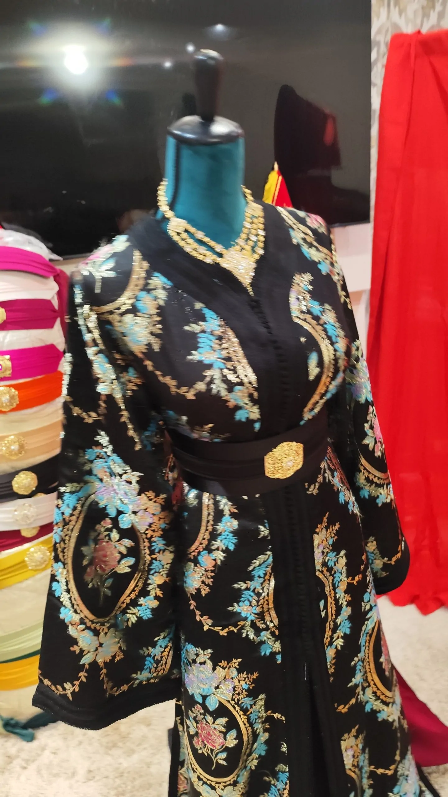 caftan marocain neuf doublé avec la ceinture – Image 4