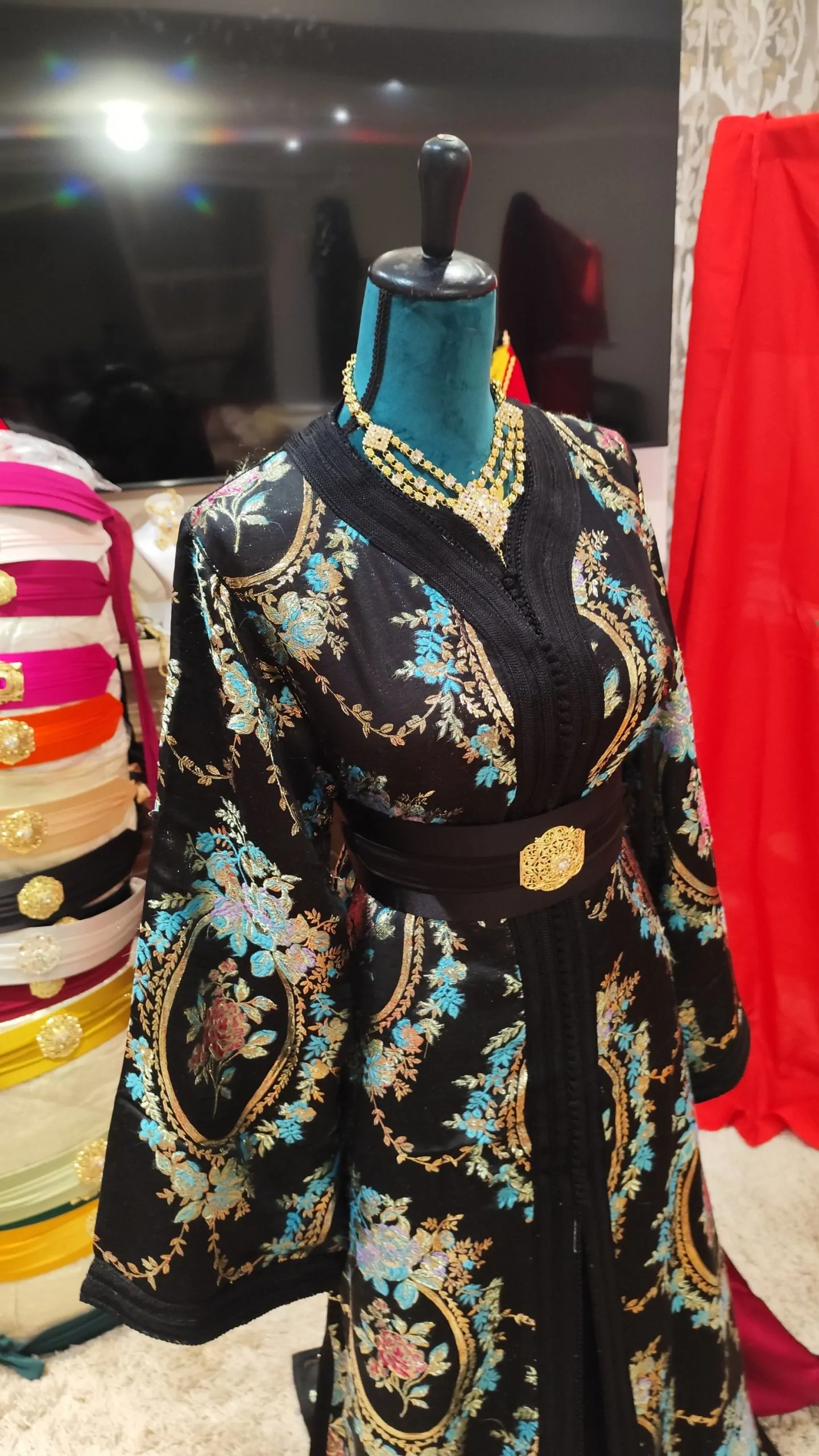 caftan marocain neuf doublé avec la ceinture – Image 10