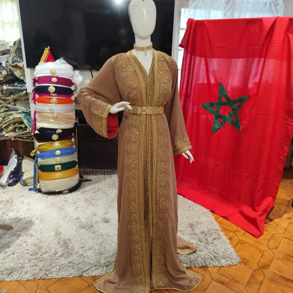 Nieuwe gevoerde Marokkaanse kaftan — photo 10