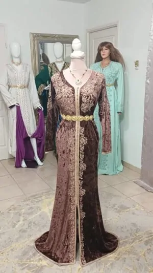 Caftan marocain d'occasion (9ftan une pièce)
