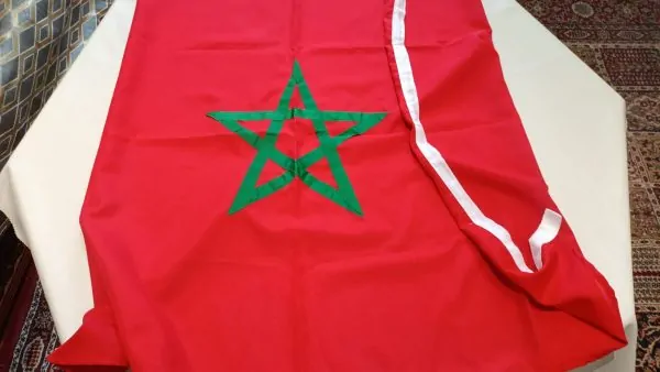 Marokkanische Flagge aus Premiumstoff – 1m x 1,5m — photo 4