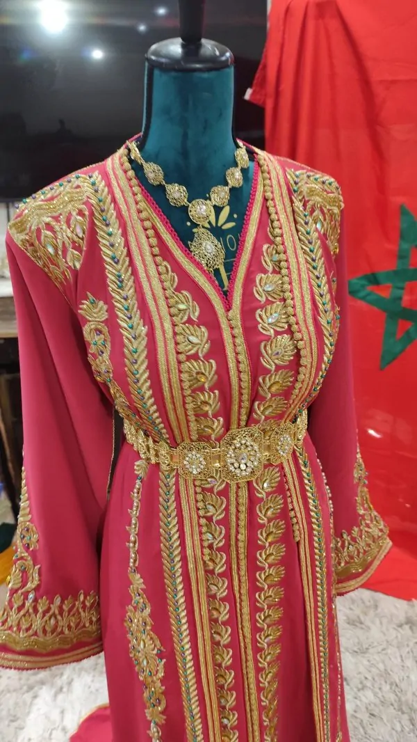 Nieuwe gevoerde Marokkaanse kaftan — photo 22