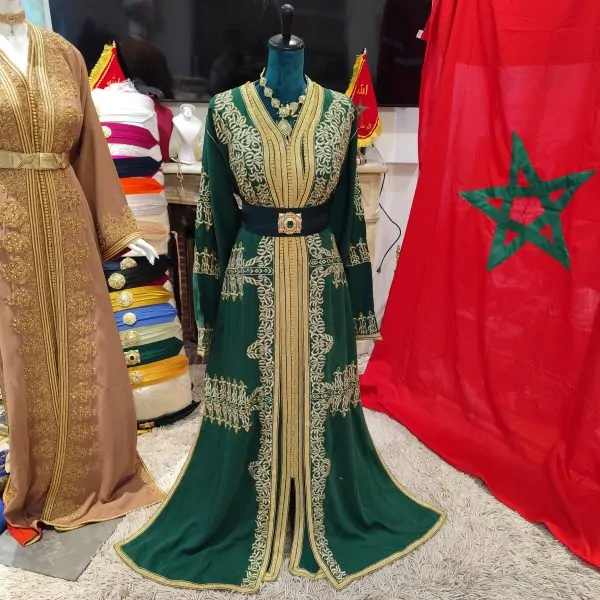 caftan marocain d occasion doublé — photo 12