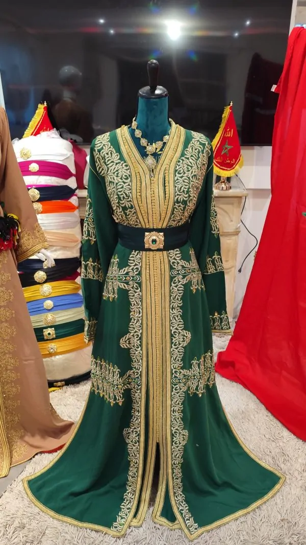 caftan marocain d occasion doublé — photo 7